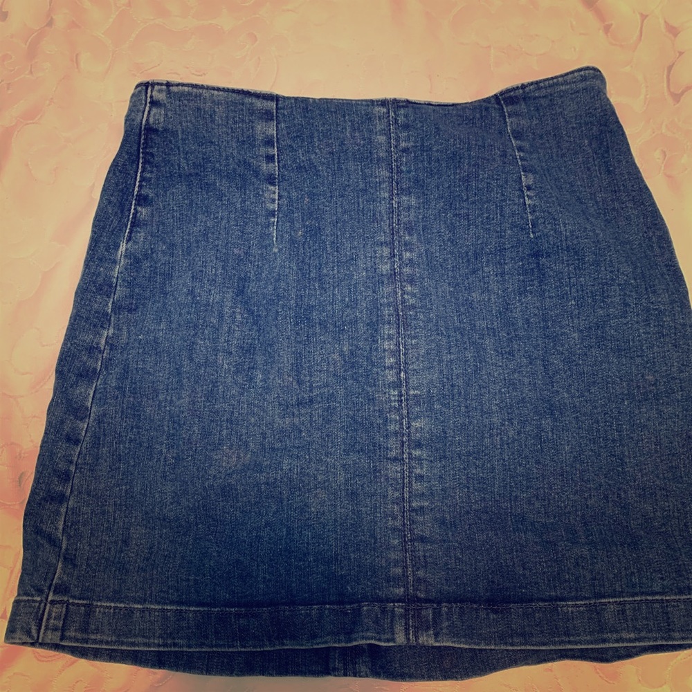 Denim skirt